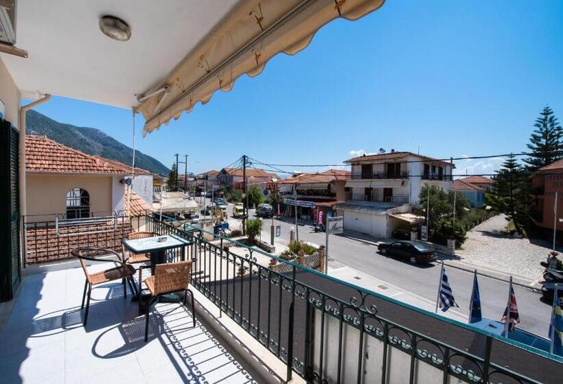 酒店 Aggelos Apartments & Deluxe Studios