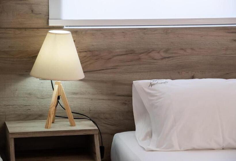 酒店 Aggelos Apartments & Deluxe Studios