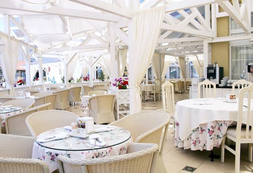 هتل Alean Family Resort & Spa Doville   All Inclusive