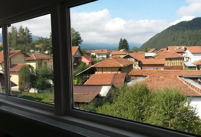 Отель All Seasons Mountain Vistas