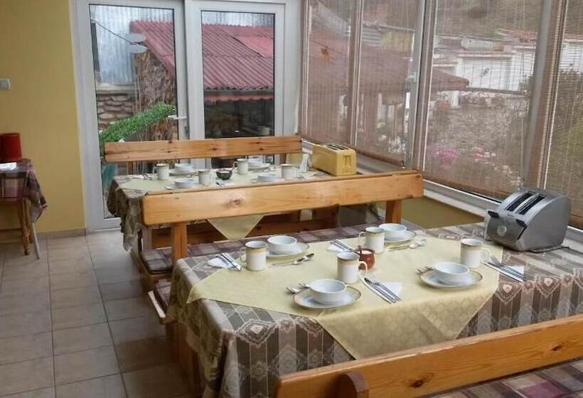 Отель All Seasons Mountain Vistas