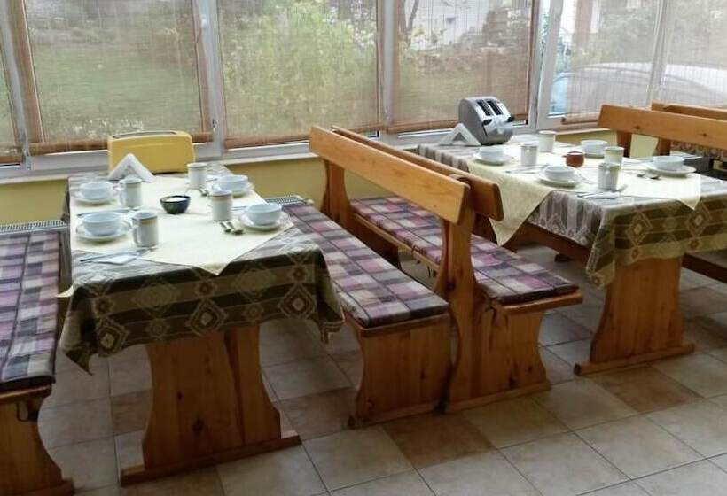 Отель All Seasons Mountain Vistas