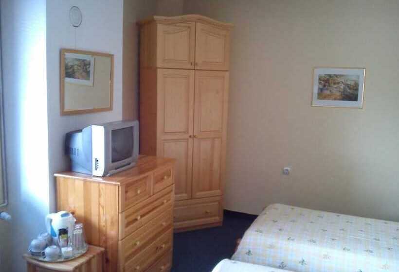 Отель All Seasons Mountain Vistas