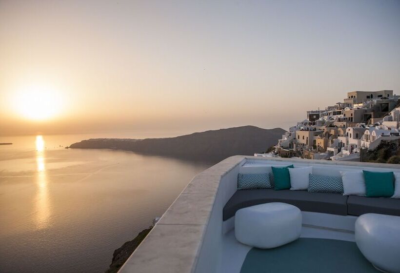 Отель Andronikos Santorini