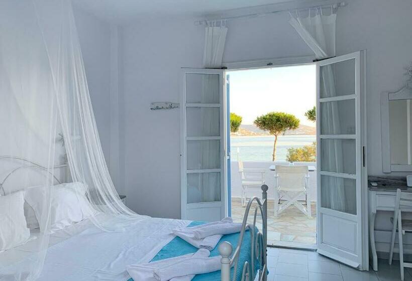 Отель Arokaria Beach Studios