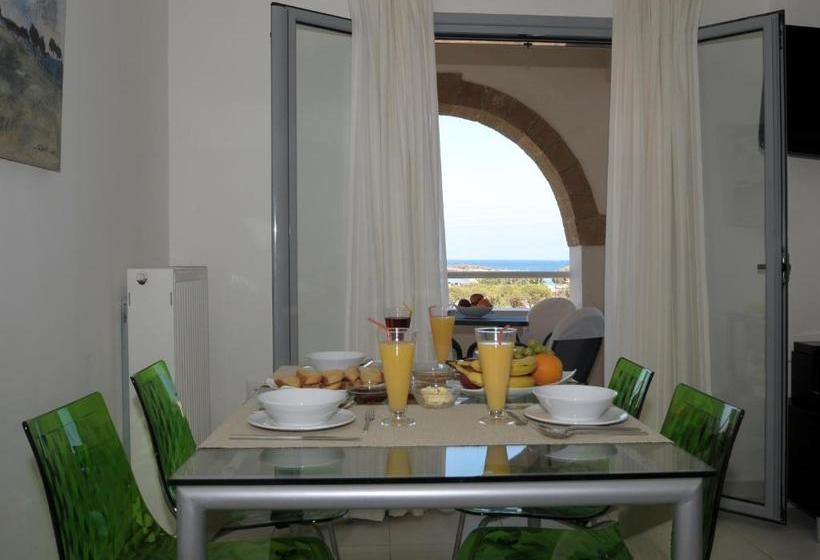 هتل Astarte Sea Villas