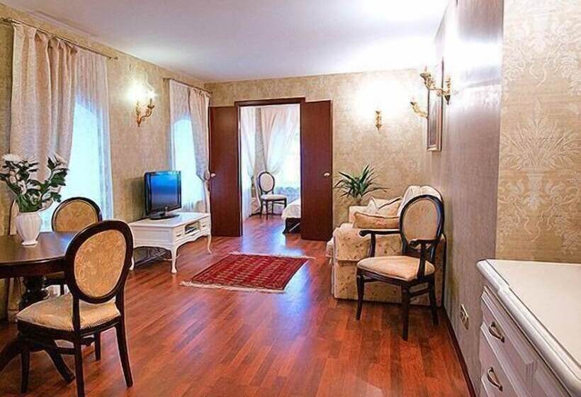 酒店 Boutique Apartments Pokrovka 9a