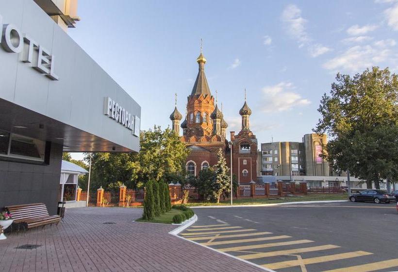 هتل Bryansk