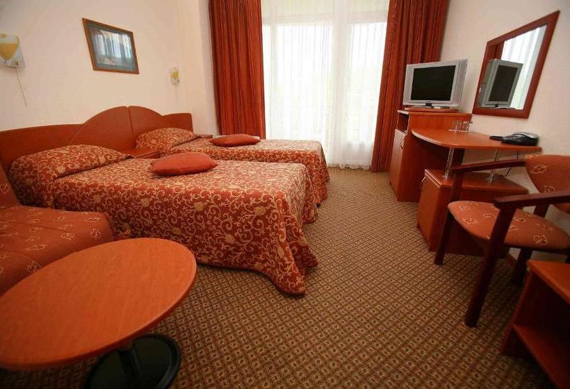 هتل Pansionat Burgas