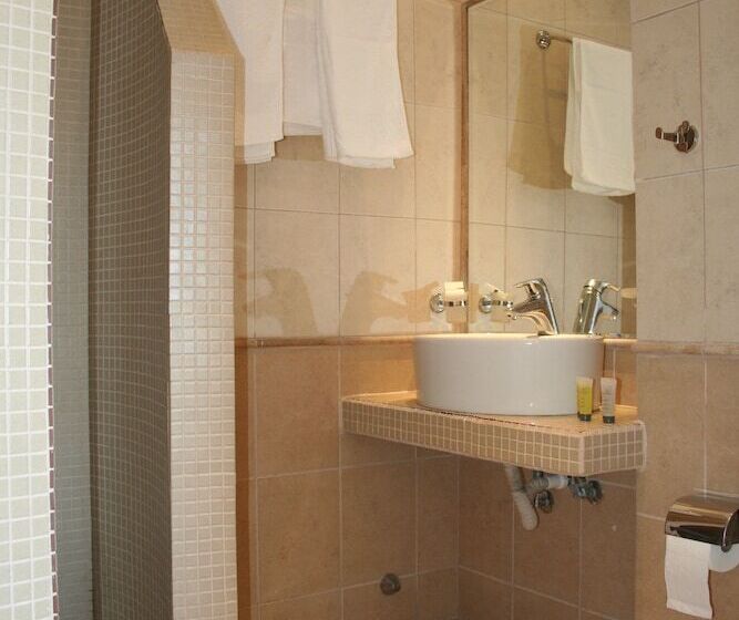 בית מלון כפרי Chill & Co. Serifos