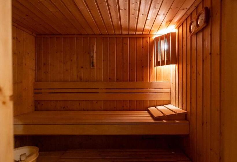 בית מלון כפרי Archontiko Parnassus Dadi