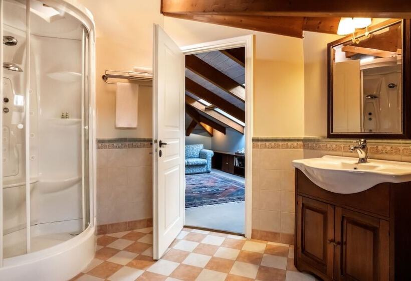 ホテル Archontiko Parnassus Dadi