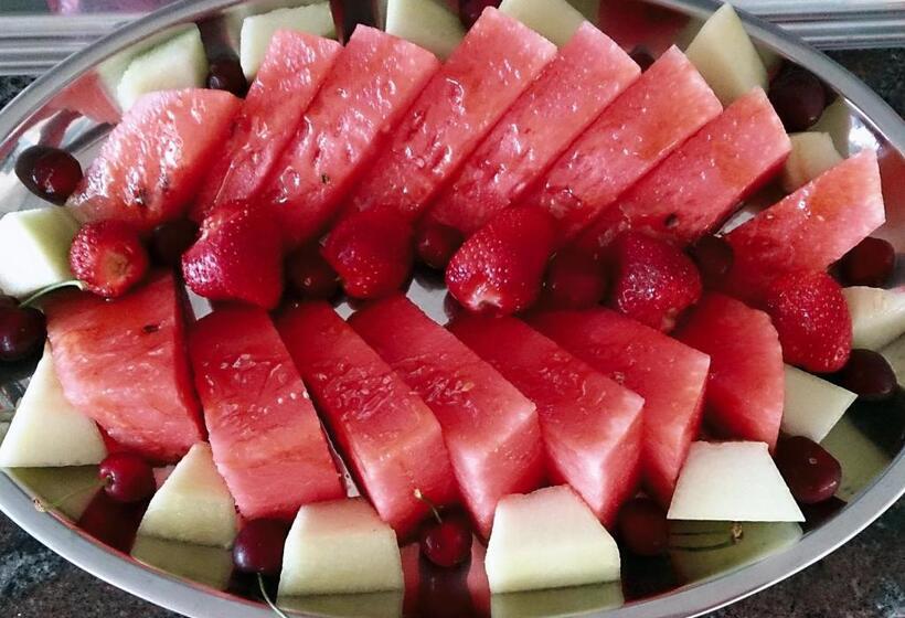 酒店 Elena Ermones