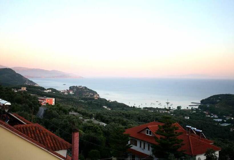 هتل Studio Ristas 2