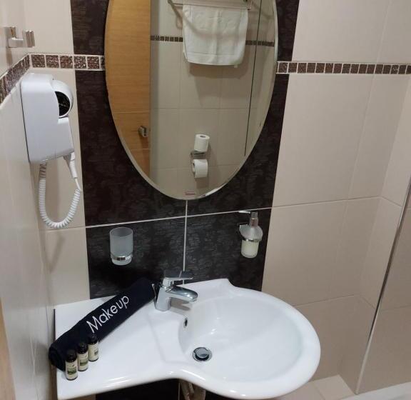 فندق Epavlis Eleftheriadi