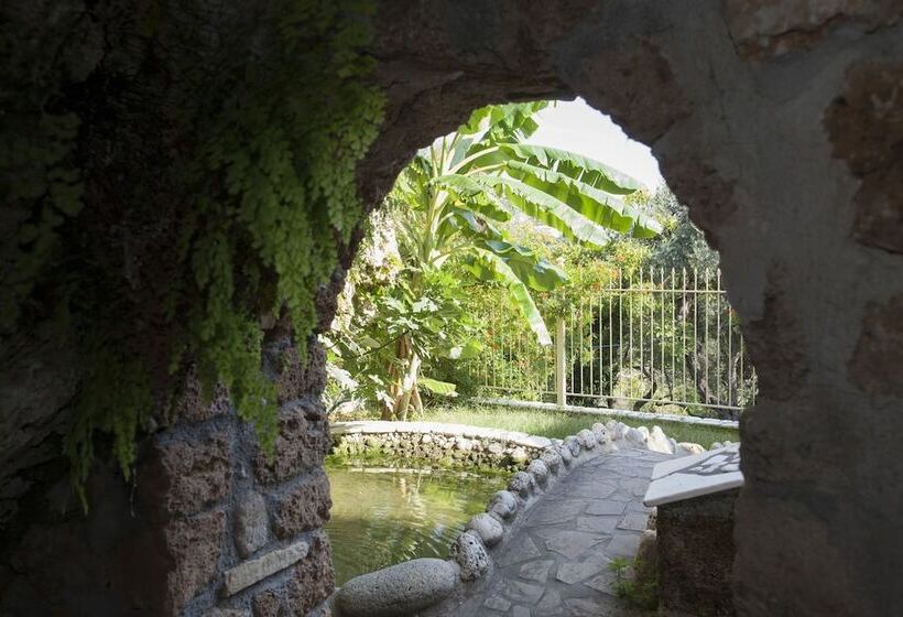 هتل Filoxenia Sea & View