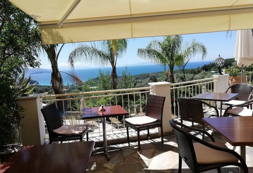 Отель Filoxenia Sea & View