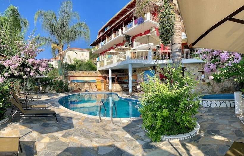 Отель Filoxenia Sea & View