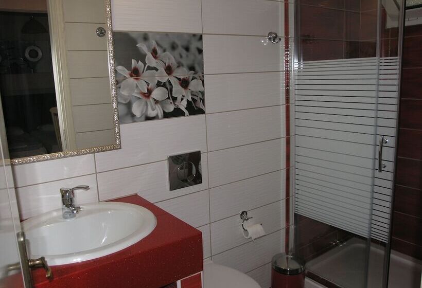 Отель Filoxenia Sea & View