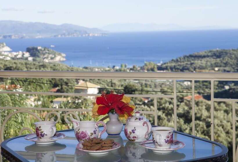 Отель Filoxenia Sea & View