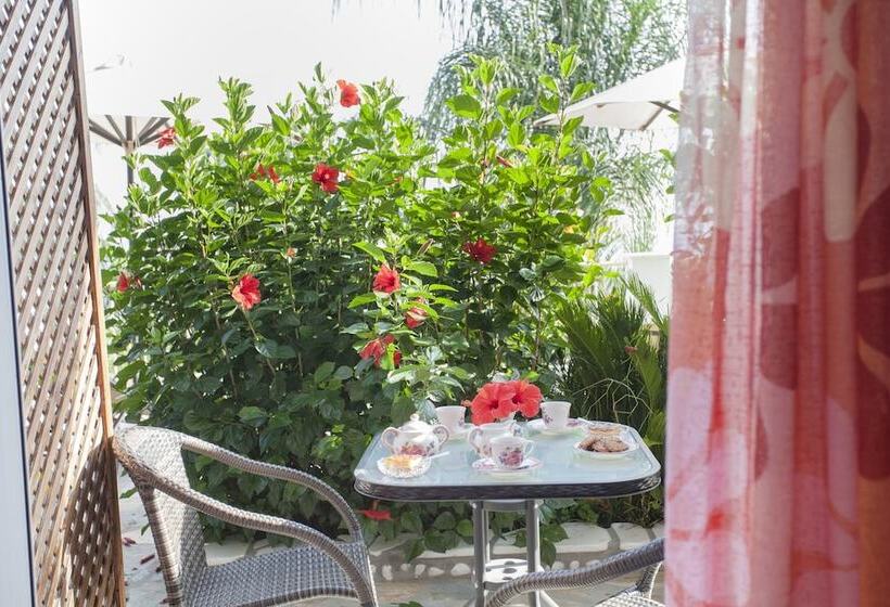 Отель Filoxenia Sea & View