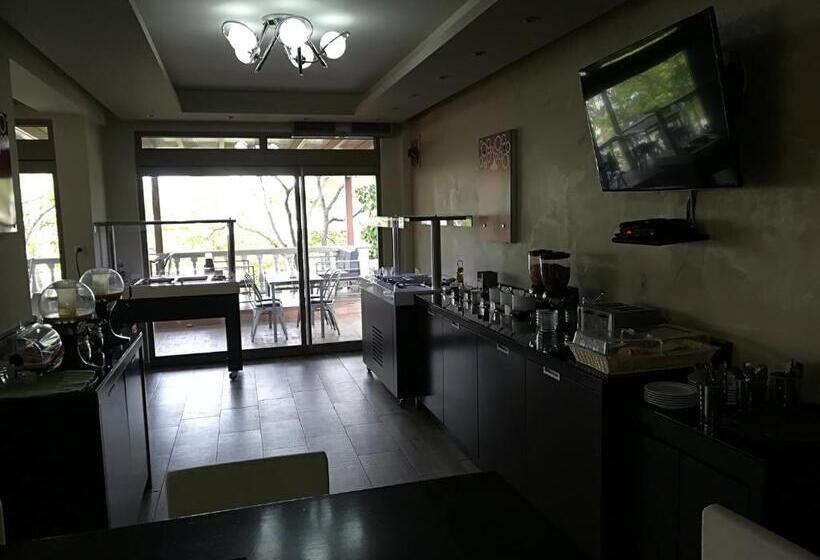 בית מלון כפרי Garden