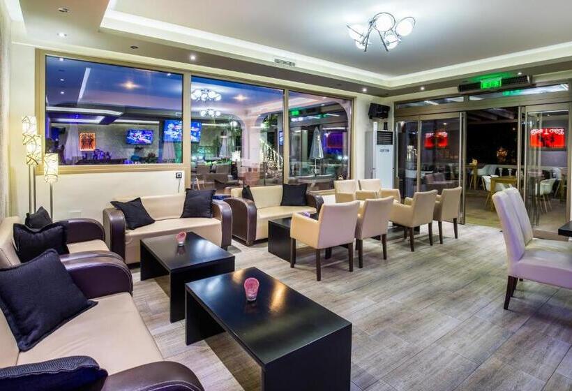 בית מלון כפרי Garden