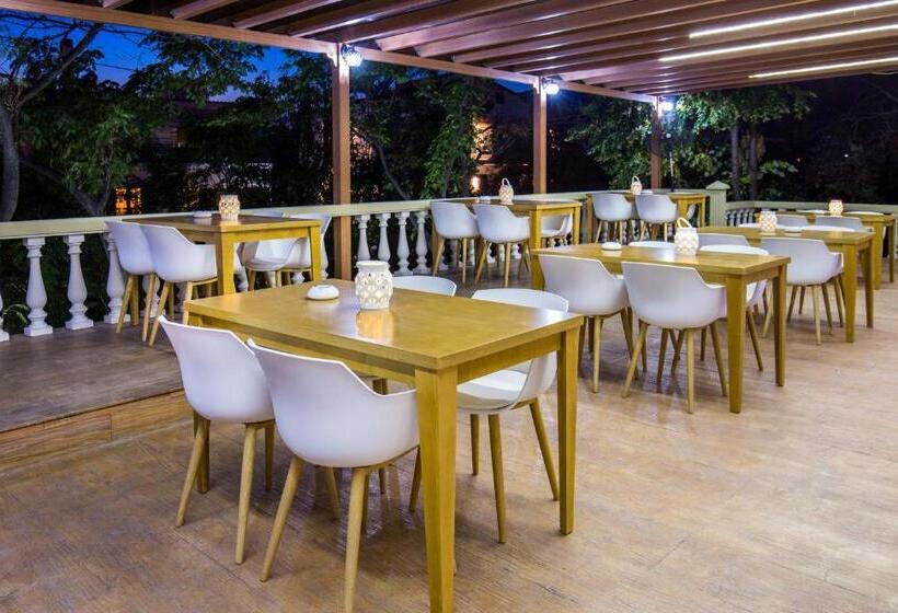 בית מלון כפרי Garden