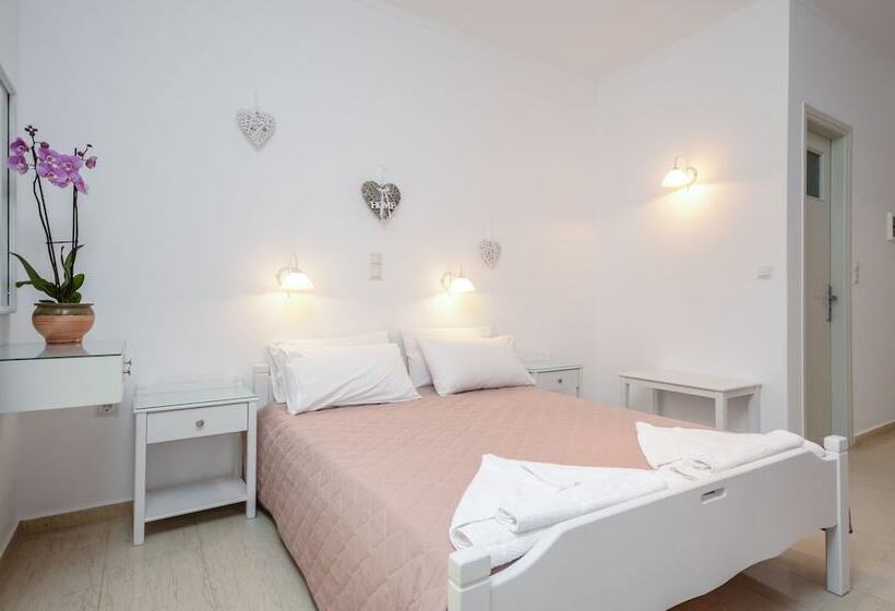 ホテル Golden Beach Studios