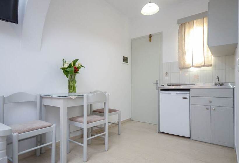 ホテル Golden Beach Studios