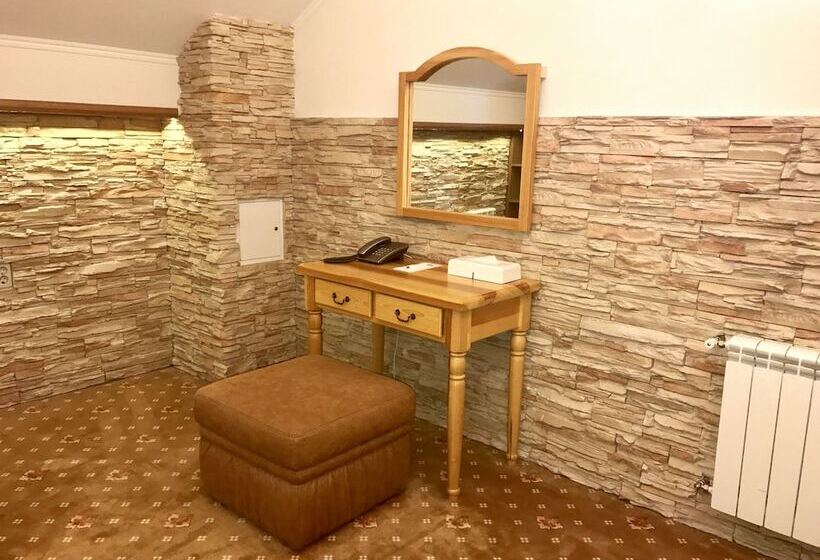 هتل Guest House Sibirskiy