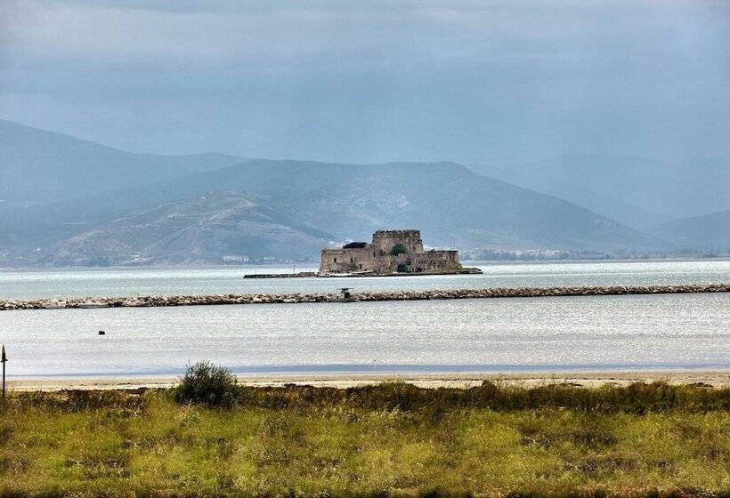 בית מלון כפרי Harmony Rooms Nafplio