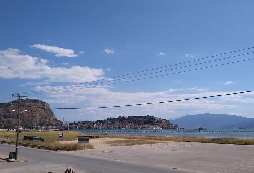 בית מלון כפרי Harmony Rooms Nafplio