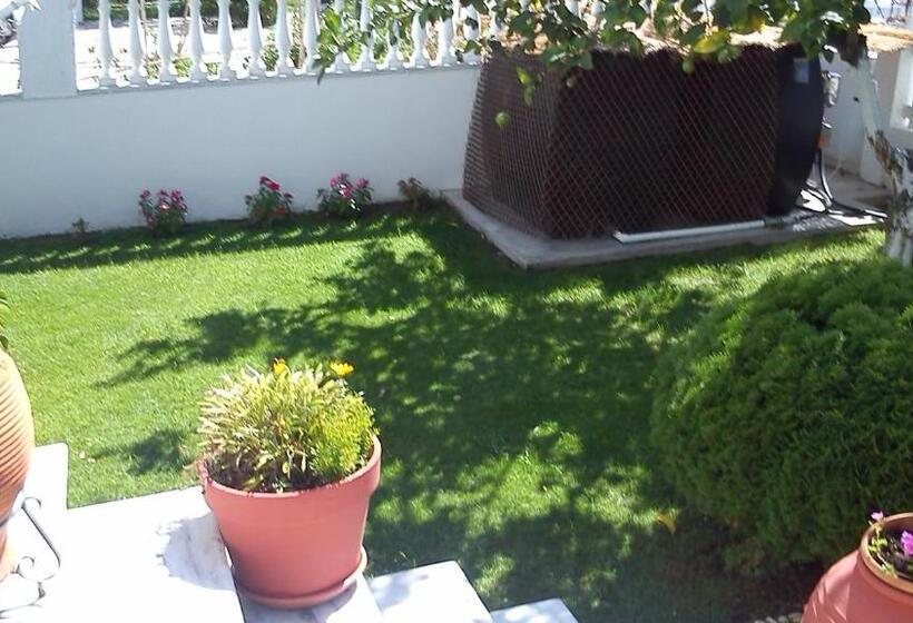 בית מלון כפרי Ionio Gastronomy Suites