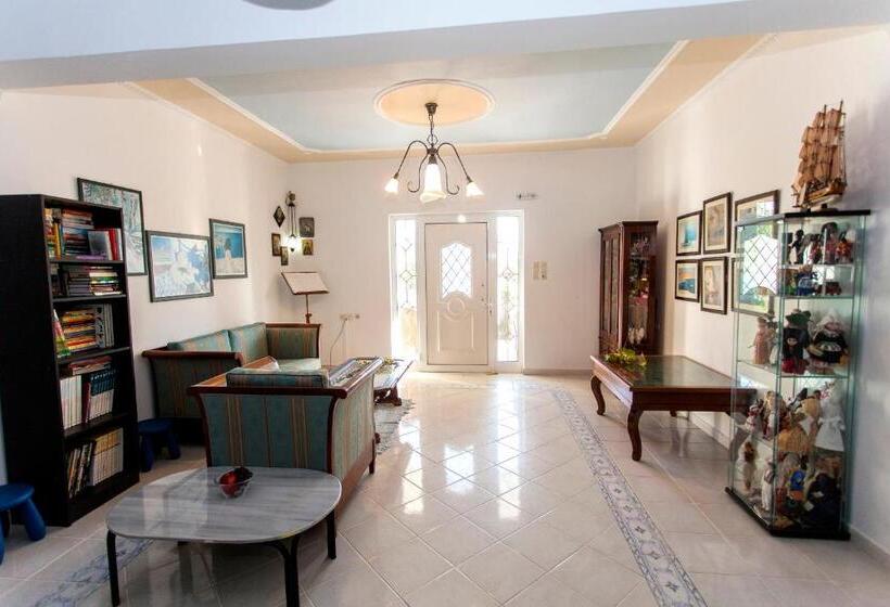 בית מלון כפרי Ionio Gastronomy Suites