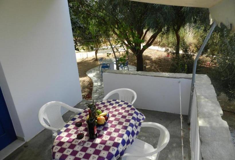 酒店 Karabatsis Studios