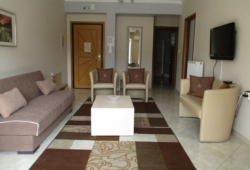 בית מלון כפרי Kyknos De Luxe Suites & Rooms