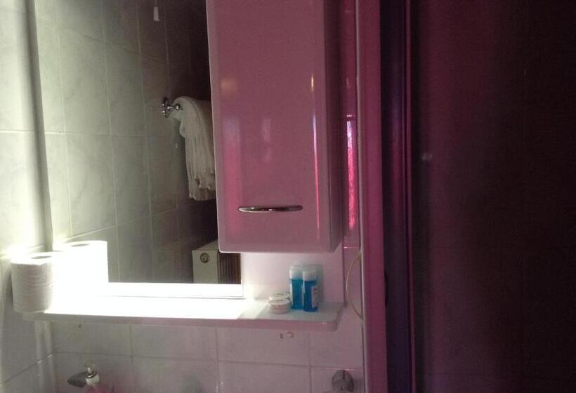 בית מלון כפרי Lefas