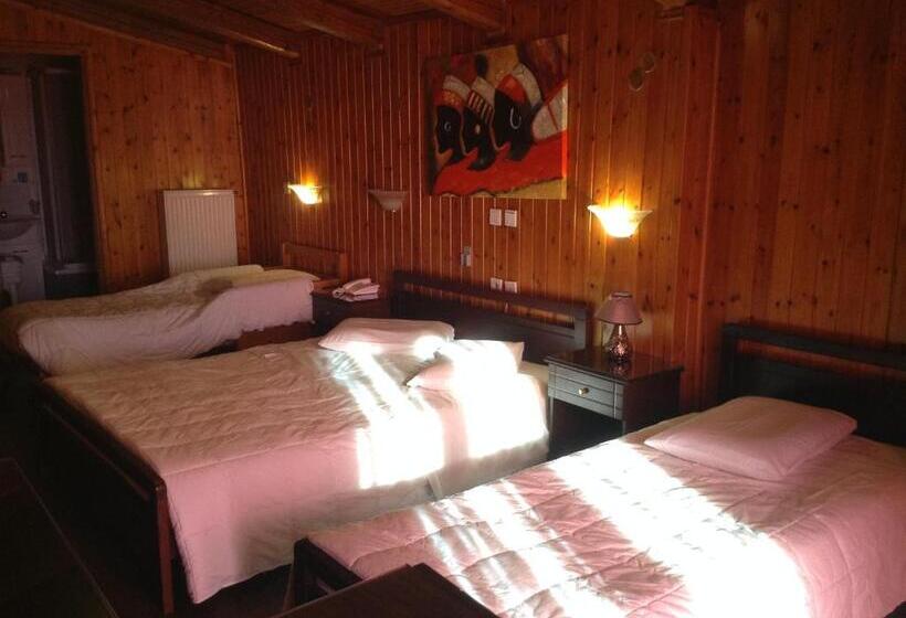 בית מלון כפרי Lefas