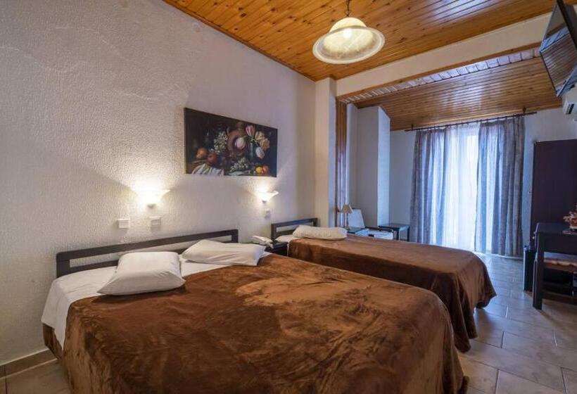 בית מלון כפרי Lefas