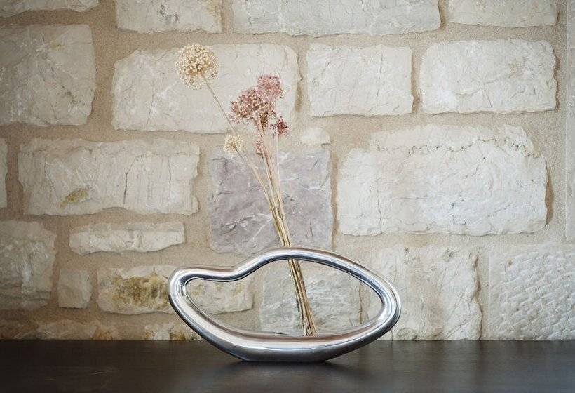 בית מלון כפרי Levidi Suites