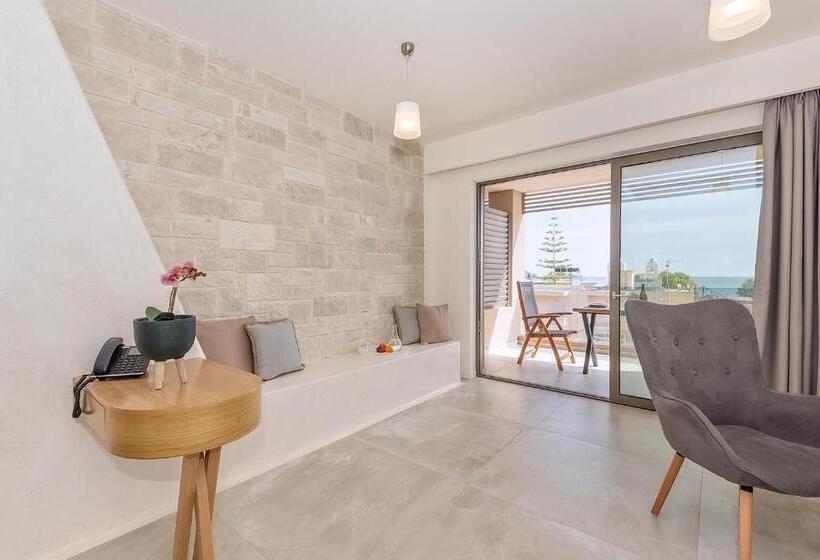 ホテル Lilium Luxury Suites