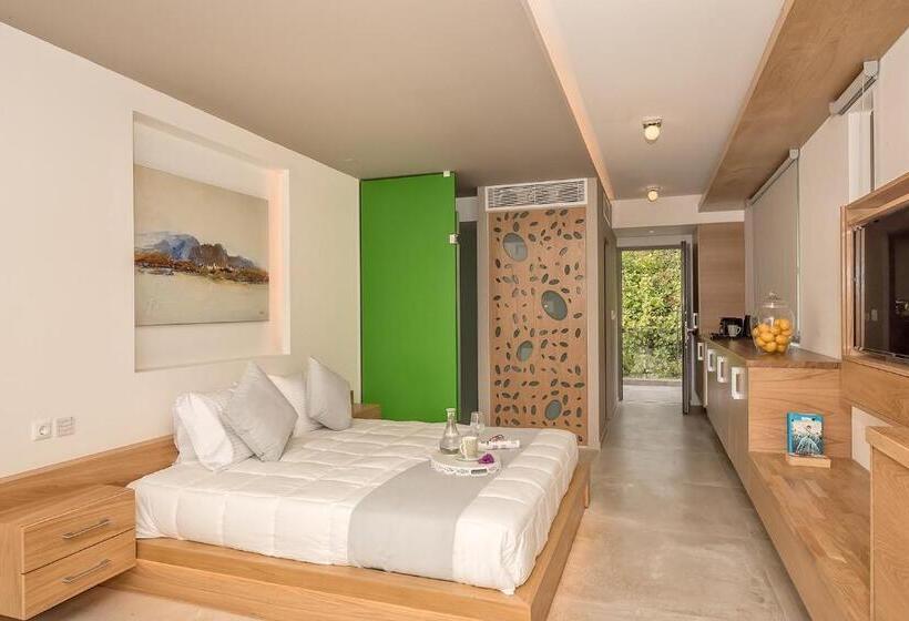 ホテル Lilium Luxury Suites