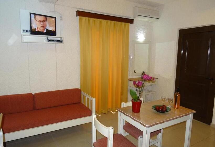 בית מלון כפרי Lito Apartments Paleochora