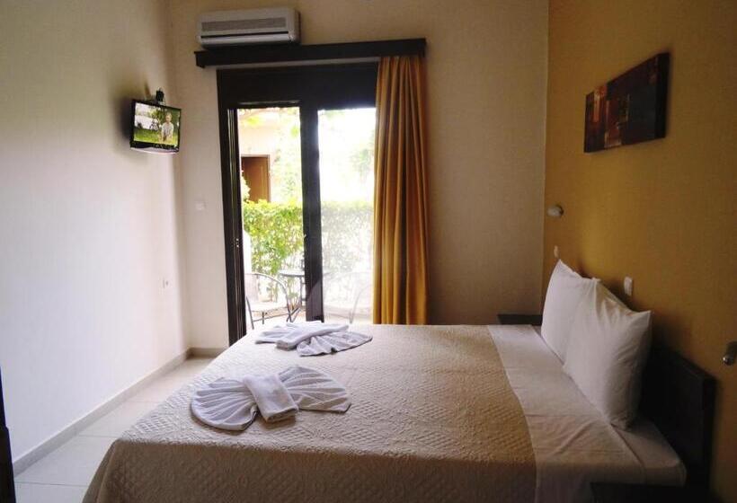 בית מלון כפרי Lito Apartments Paleochora