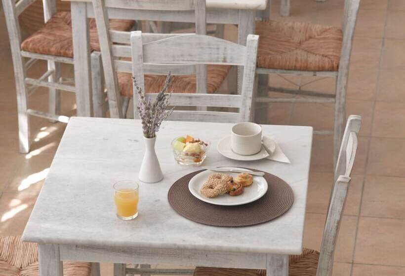 בית מלון כפרי Londos