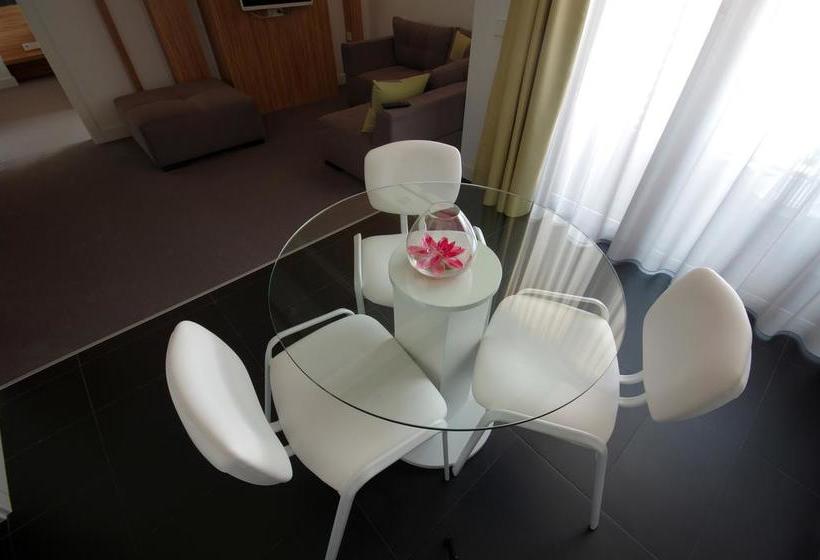 בית מלון כפרי Mak