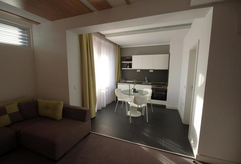 בית מלון כפרי Mak