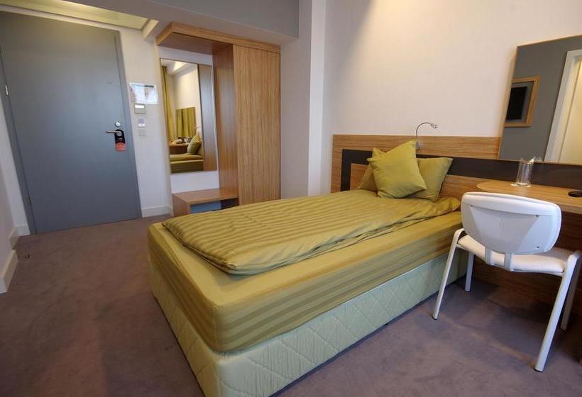 בית מלון כפרי Mak