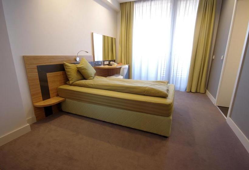 בית מלון כפרי Mak